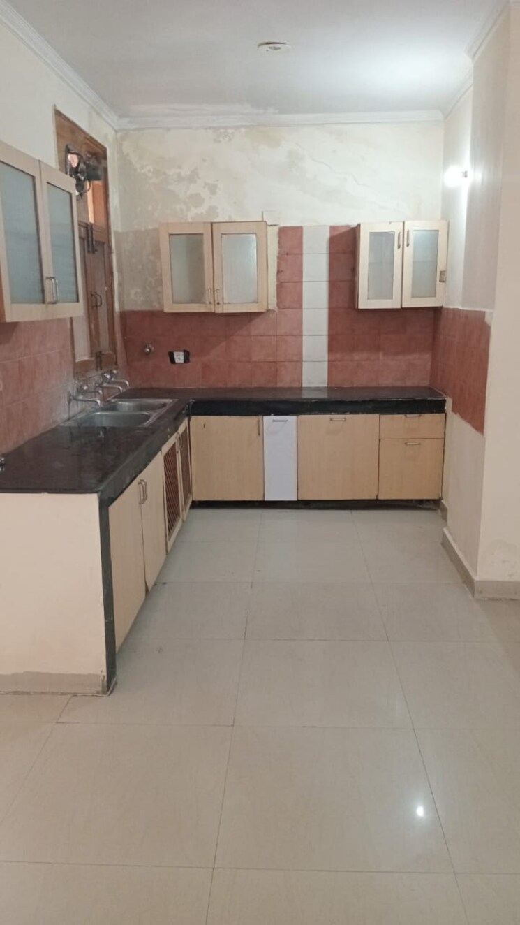 Kitchen, vip road 2 Bedroom 1250 Sq.Ft. Apartment In Vip Road Zirakpur 9153088