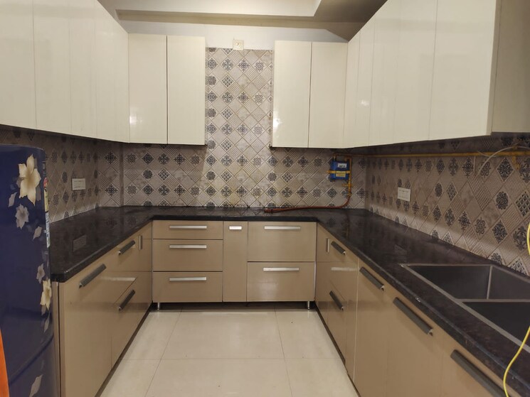 Kitchen, saket 3 Bedroom 1600 Sq.Ft. Builder Floor In Saket Delhi 9153123