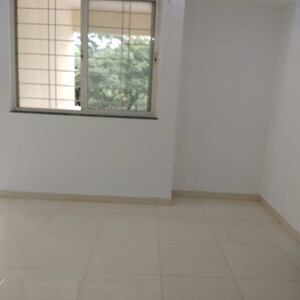 Room in 2 BHK Apartment at Bhansali Campus, Sinhagad Road – for Sale
