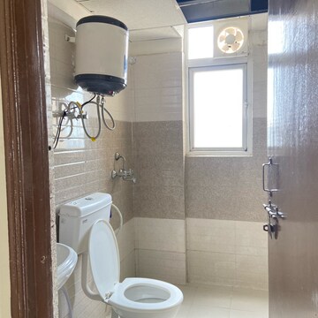 Bathroom in 2 BHK Apartment at Signature Global Orchard Avenue, Sector 93 – for Rent