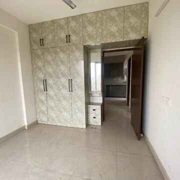 2 BHK Apartment For Rent in Signature Global Orchard Avenue, Sector 93