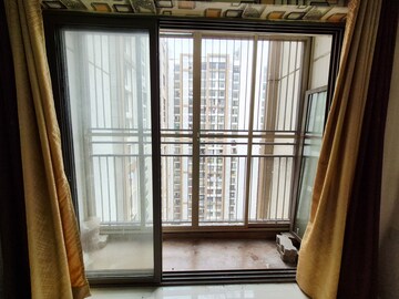 Room in 1 BHK Apartment at Runwal My City, Dombivli East – for Sale