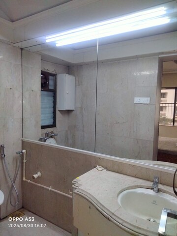 Bathroom in 4 BHK Apartment at Madhukunj Apartment Prabhadevi, Prabhadevi – for Rent