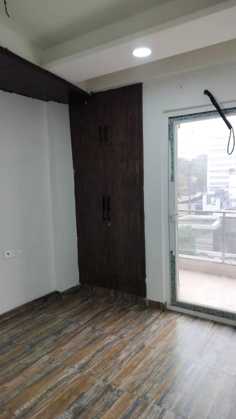 Room, modipuram 2 Bedroom 1058 Sq.Ft. Apartment In Modipuram Meerut 9153168