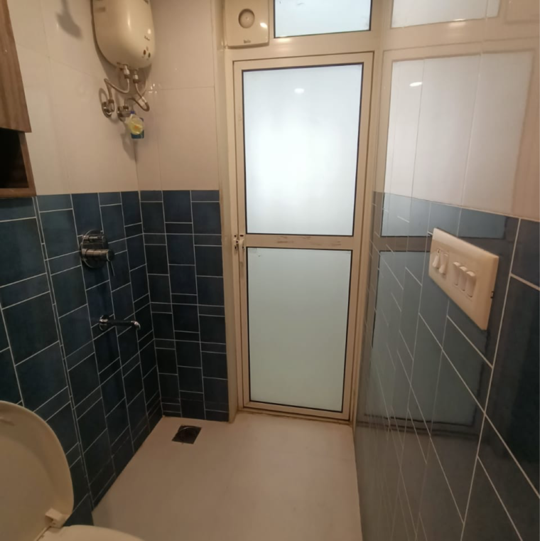 Bathroom, lodha-amara-tower-32-and-33 2 Bedroom 672 Sq.Ft. Apartment In Sandoz Baug Thane 9153203