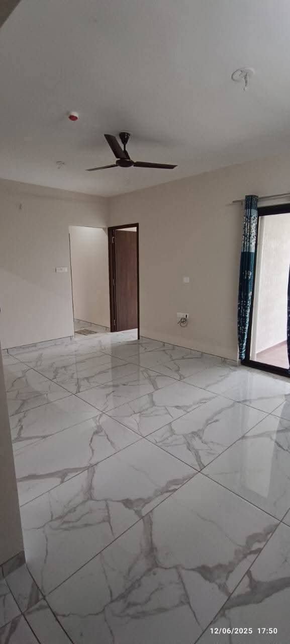 3 BHK Apartment For Rent in Rahul Aston