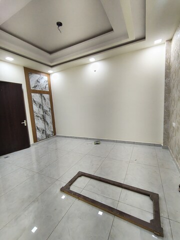 Bedroom in 3 BHK Villa at Kursi Road – for Sale