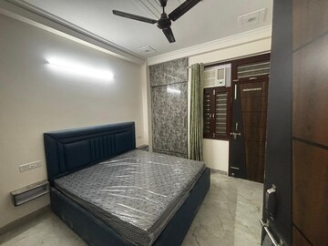 Bedroom in 2.5 BHK Builder Floor at Greenwood City, Sector 40 – for Rent