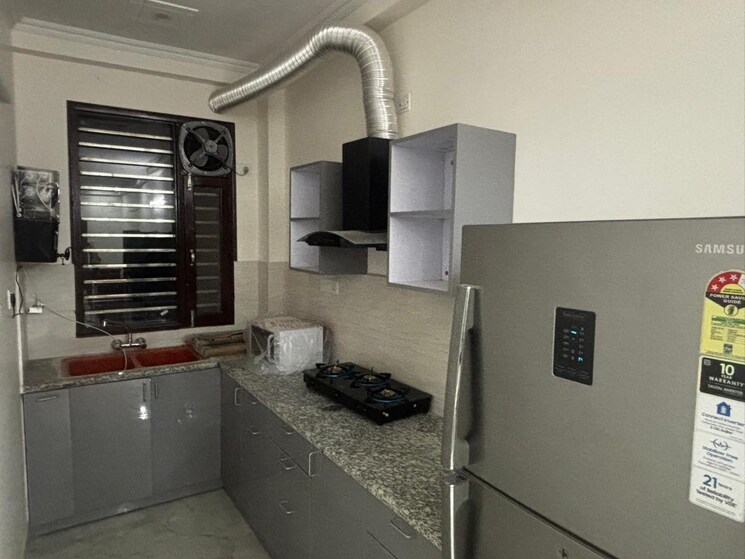 Kitchen, greenwood-city 2.5 Bedroom 1100 Sq.Ft. Builder Floor In Sector 40 Gurgaon 9153285