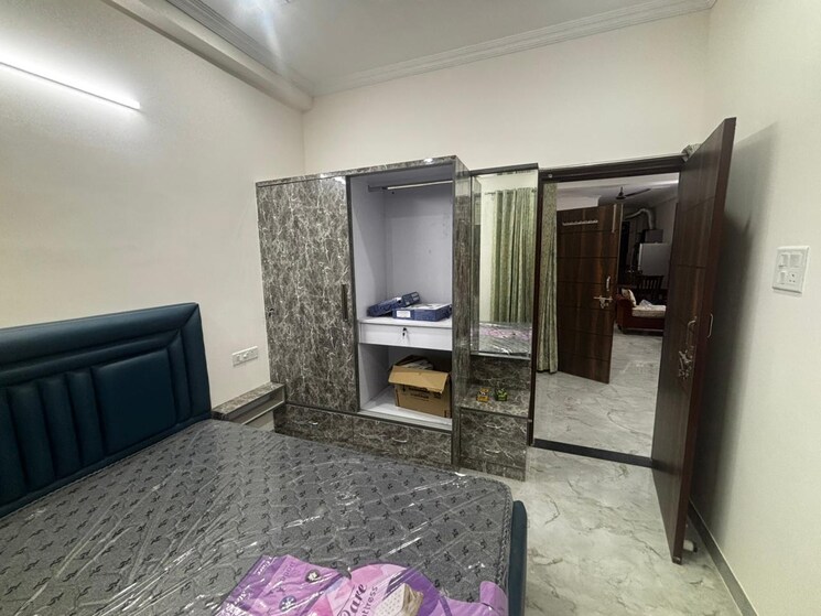 Living Room, greenwood-city 2.5 Bedroom 1100 Sq.Ft. Builder Floor In Sector 40 Gurgaon 9153285