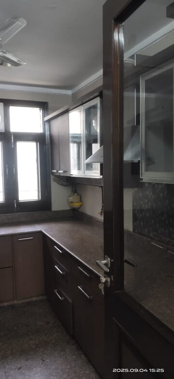 Kitchen in 3 BHK Builder Floor at Safdarjung Enclave – for Rent