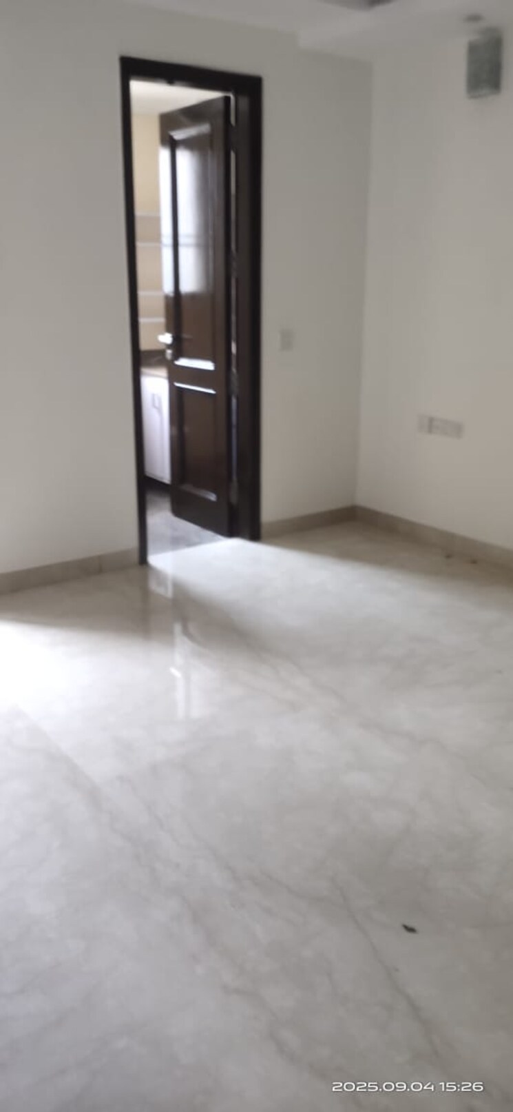 Room, safdarjung enclave 3 Bedroom 200 Sq.Yd. Builder Floor In Safdarjung Enclave Delhi 9153342