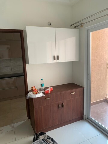 Bathroom in 3 BHK Apartment at Prestige Finsbury Park Regent, Bagaluru – for Rent