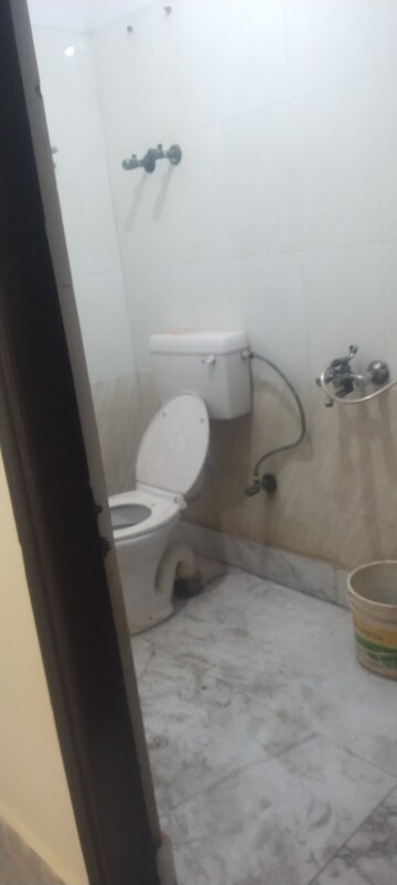 Bathroom in 2 BHK Builder Floor at Mayur Vihar Phase 1 – for Rent