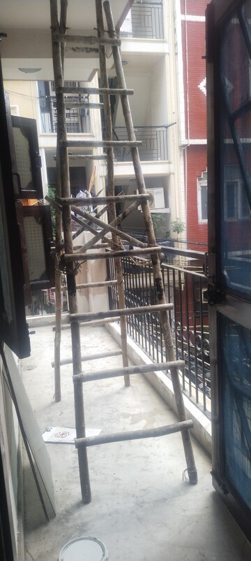 Staircase in 2 BHK Builder Floor at Mayur Vihar Phase 1 – for Rent