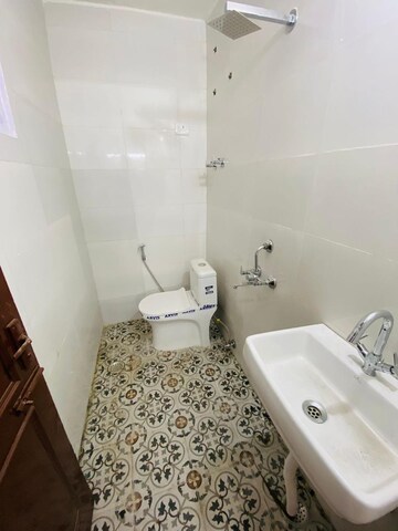 Bathroom in 2 BHK Builder Floor at Paryavaran Complex – for Rent