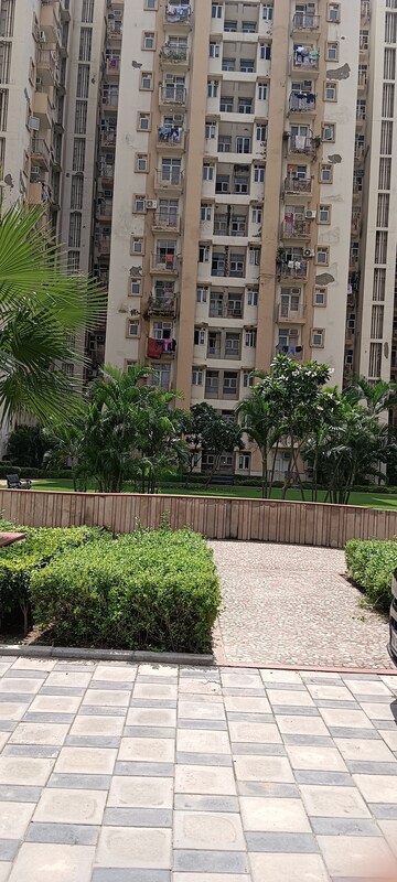 2 BHK Apartment – Exterior View View at Shree Vardhman Mantra, Sector 67 - for Rent