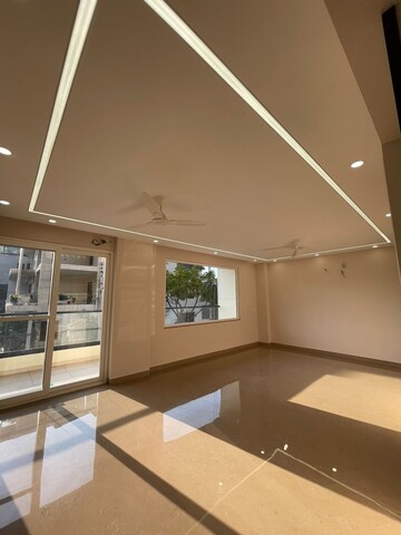 Kitchen in 5 BHK Builder Floor at Sector 21c – for Sale