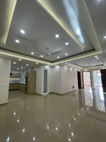 5 BHK + Pooja Room 4500 Sq.Ft. Builder Floor in Sector 21C