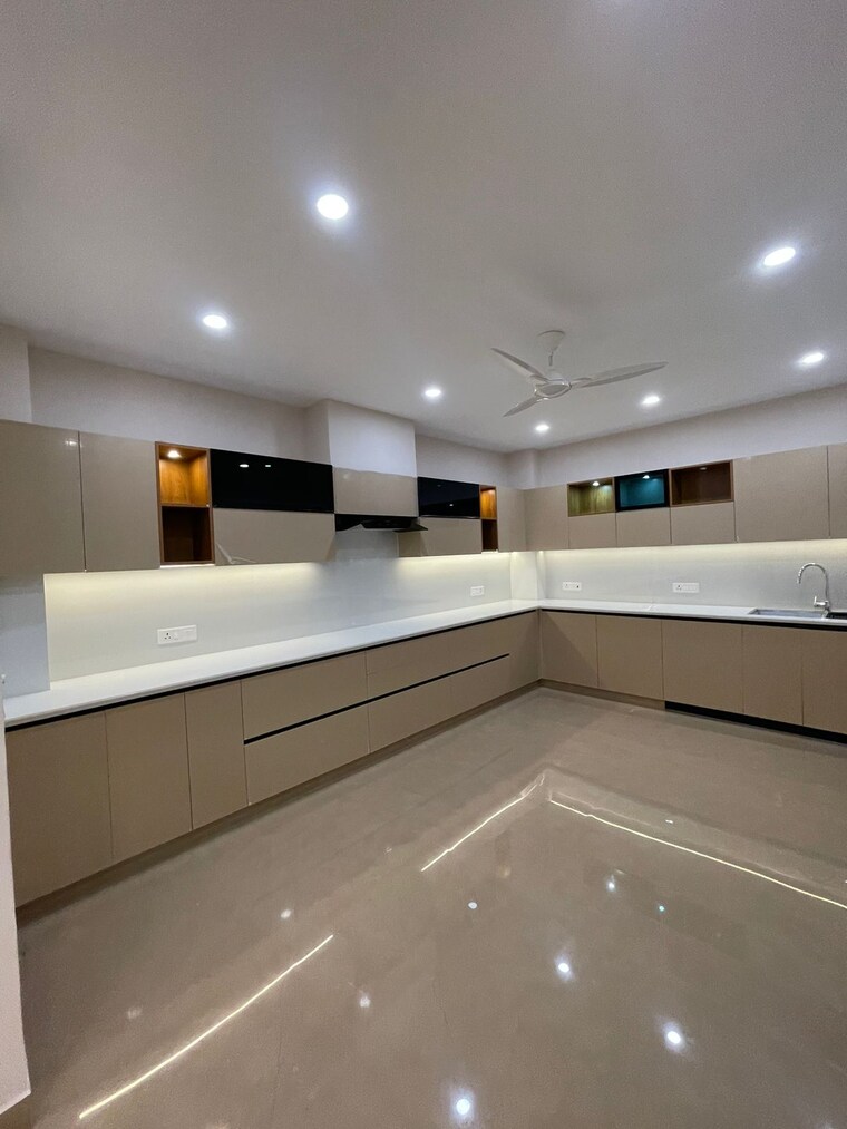 Kitchen, sector 21c 5 Bedroom 4500 Sq.Ft. Builder Floor In Sector 21c Faridabad 9145570