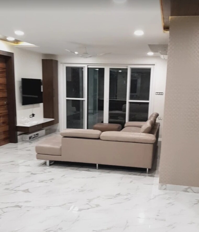 Living Room, dsr-reganti 4 Bedroom 2800 Sq.Ft. Apartment In Madhapur Hyderabad 9153382