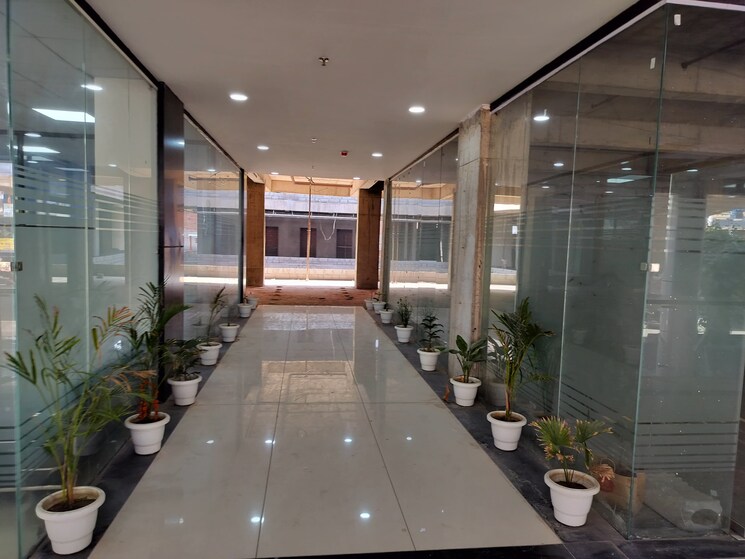 Exterior View, uniwest-aero-hub Commercial Office Space 475 Sq.Ft. In Sector 22d Yamuna Expressway Greater Noida 9153394