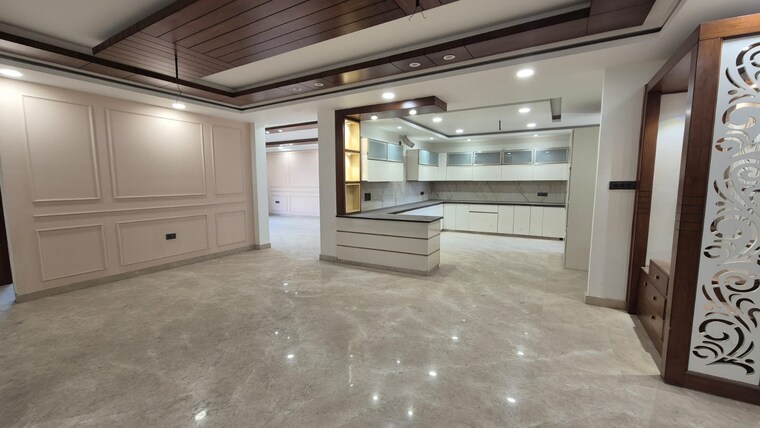  Parking, sector 46 4 Bedroom 4500 Sq.Ft. Builder Floor In Sector 46 Faridabad 9153403