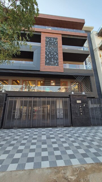 4 BHK Builder Floor – Exterior View View at Sector 46 - for Sale