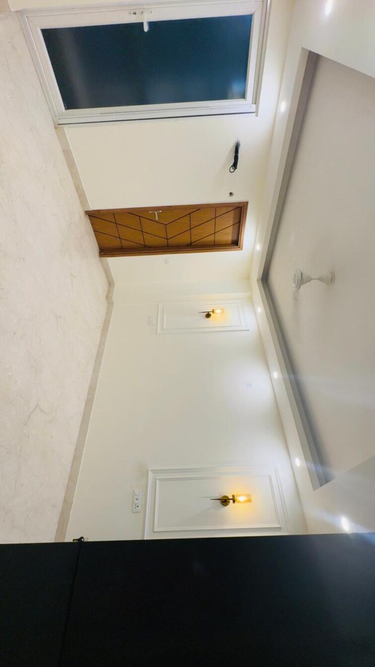 Cover Image, chittaranjan park 3 Bedroom 1440 Sq.Ft. Builder Floor In Chittaranjan Park Delhi 9153425