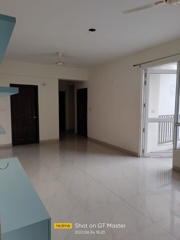 Room in 3 BHK Apartment at BBD Green City Sun Breeze Apartments, Gomti Nagar – for Sale