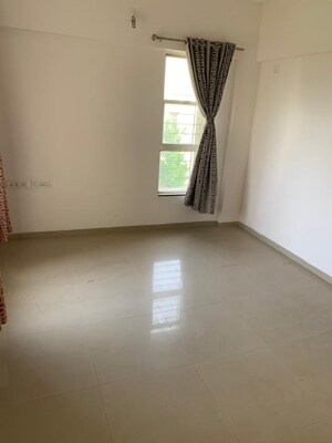Room in 2 BHK Apartment at Grande View 7 Phase 3, Ambegaon Budruk – for Sale