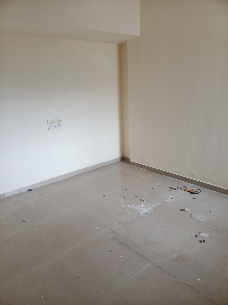 Room, lalani-residency 2 Bedroom 600 Sq.Ft. Apartment In Kavesar Thane 9153428