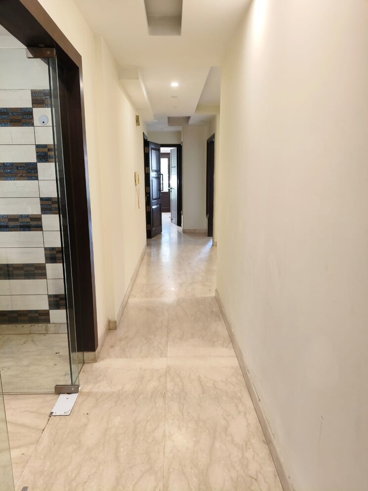 undefined, greater kailash ii 4 Bedroom 300 Sq.Yd. Builder Floor In Greater Kailash ii Delhi 9153438