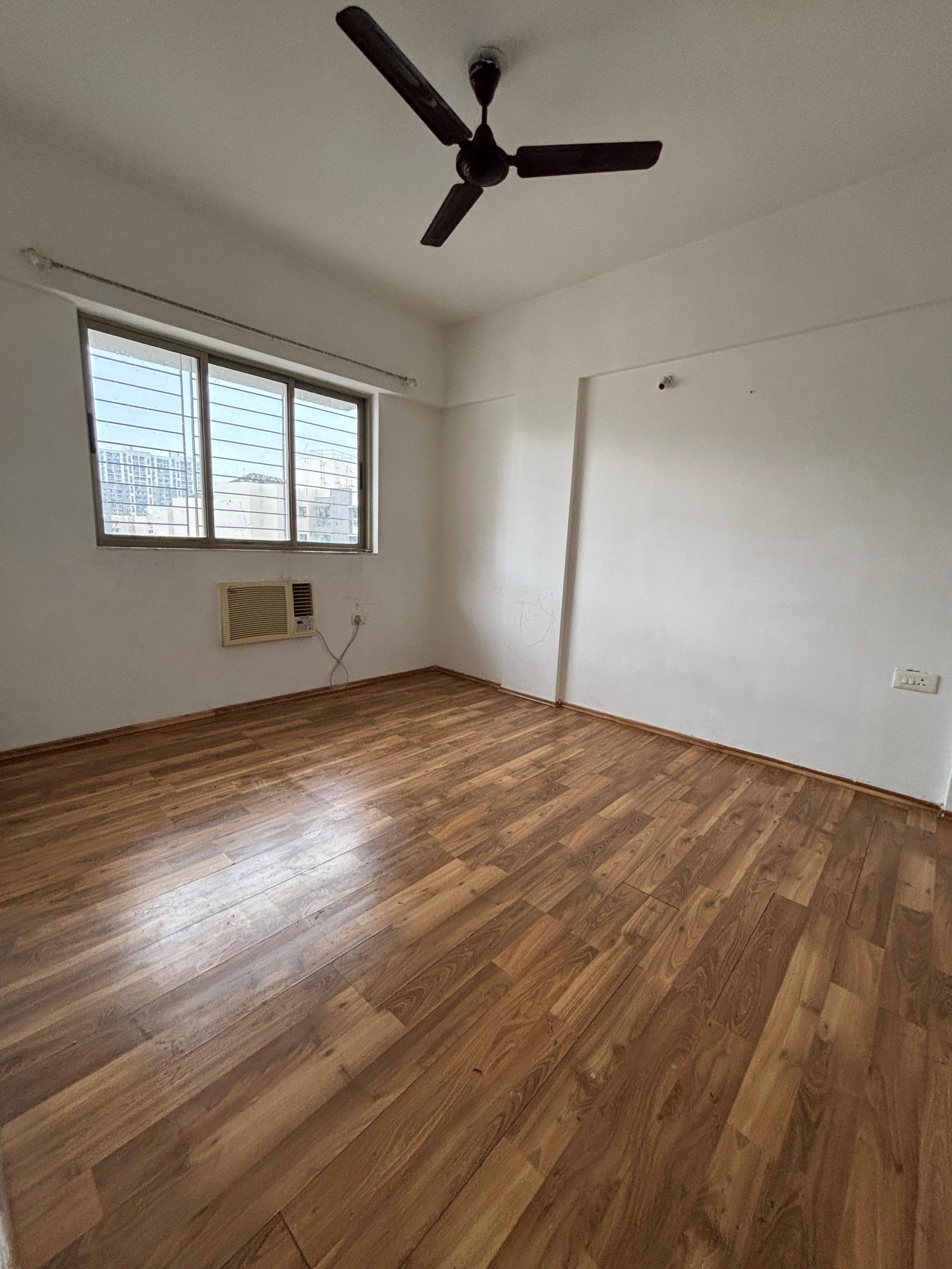 2 BHK + Extra Room Apartment For Sale in Lodha Casa Rio