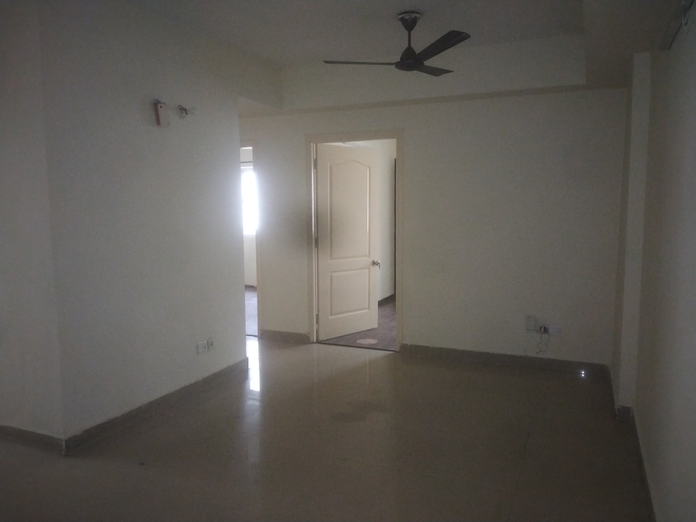 3 BHK Apartment For Sale in Paras Seasons
