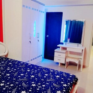 Bedroom in 2 BHK Apartment at Primerose Apartment, Andheri West – for Sale