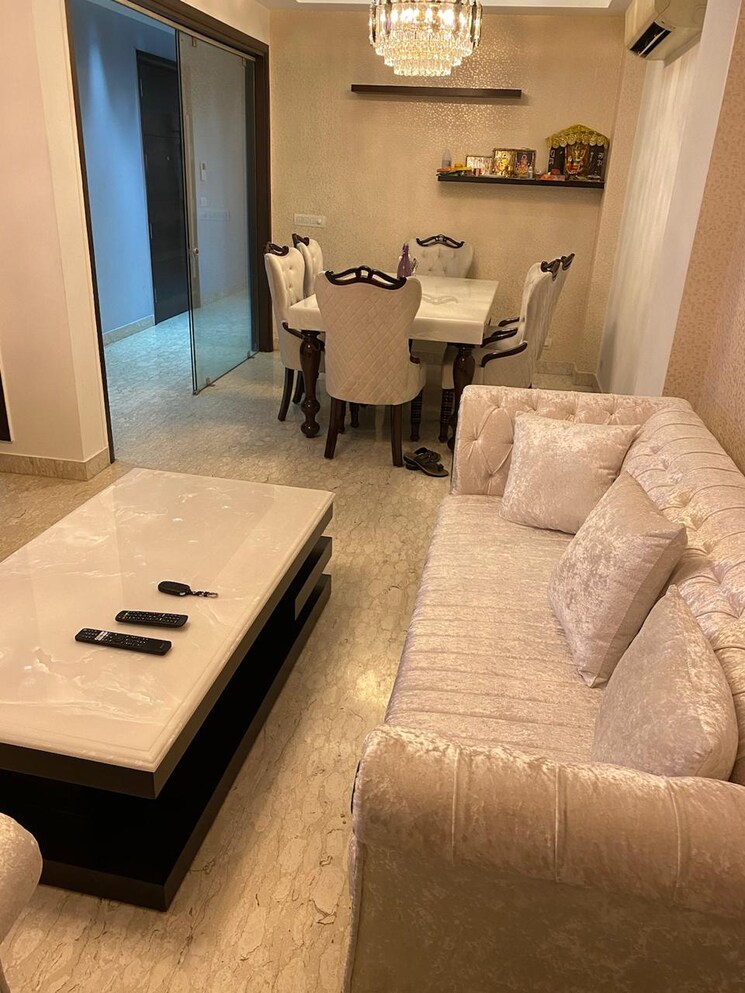 Bedroom, greater kailash i 3 Bedroom 208 Sq.Yd. Builder Floor In Greater Kailash I Delhi 9153476