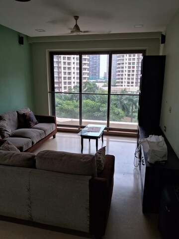 2 BHK Apartment For Rent in Kalpataru Aura, Ghatkopar West