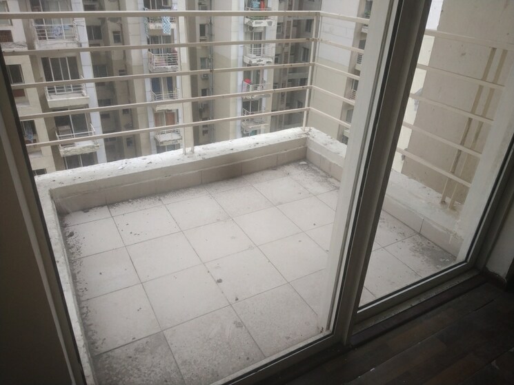 Balcony, paras-seasons 3 Bedroom 1165 Sq.Ft. Apartment In Sector 168 Noida 9153514