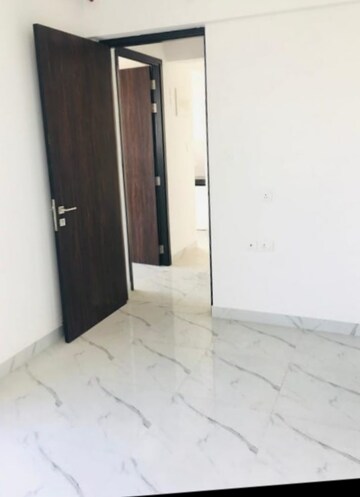 Room in 2 BHK Apartment at Raymond Ten X Vibes, J K Gram – for Rent