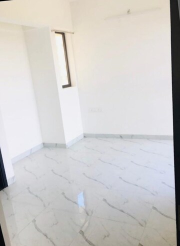 Room in 2 BHK Apartment at Raymond Ten X Vibes, J K Gram – for Rent