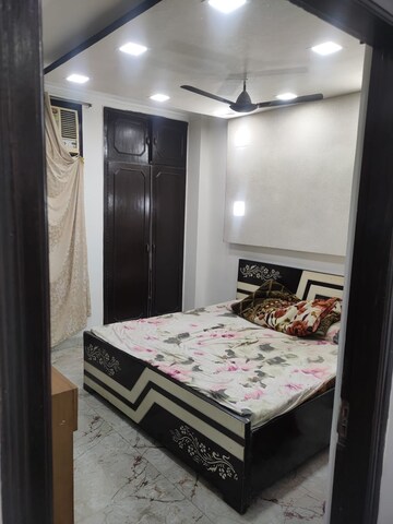 Bedroom in 3 BHK Builder Floor at Greater Kailash Part 3 – for Rent