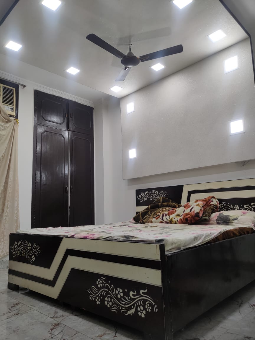 3 BHK + Servant Room Builder Floor For Rent in Greater Kailash 3