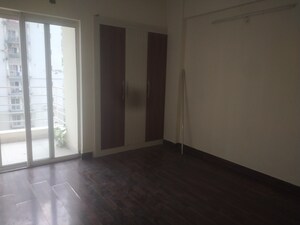 Room in 3 BHK Apartment at Paras Seasons, Sector 168 – for Sale