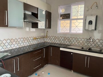 Kitchen in 3 BHK Apartment at Parsvnath Green Ville, Sector 48 – for Rent
