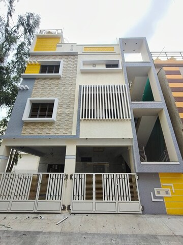 6 BHK Independent House For Sale in Vidyaranyapura