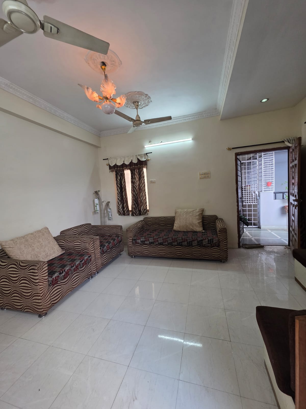3 BHK + Study Room Villa For Rent in Pyramid City 4