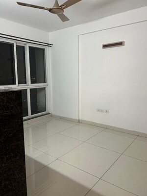 Room in 4 BHK Apartment at SNN Raj GreenBay, Electronic City Phase ii – for Rent