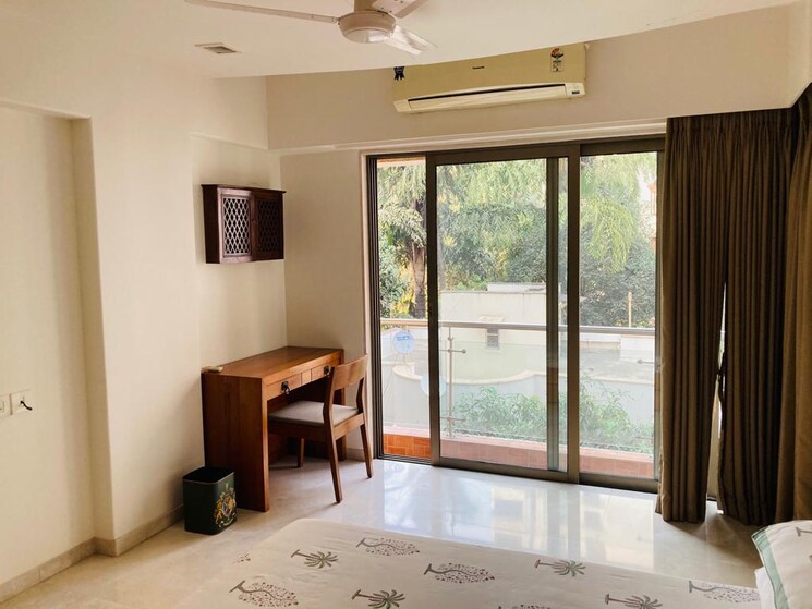 Room, eminente-i 3 Bedroom 1850 Sq.Ft. Apartment In Khar West Mumbai 9153552