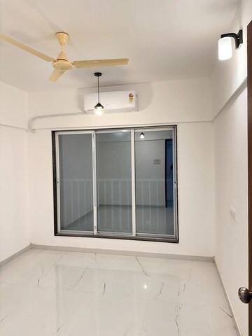 Bedroom in 2 BHK Apartment at DGS Sheetal Usha, Malad West – for Rent